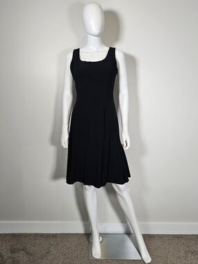 BCBG Black Pleated Ruffle Bottom Dress Sz 6